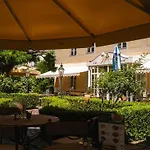 Bezauberndes In *
