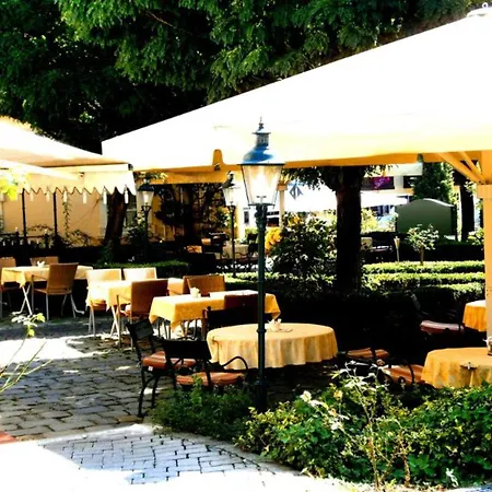 Attraktives Mit Terrasse In Apartman