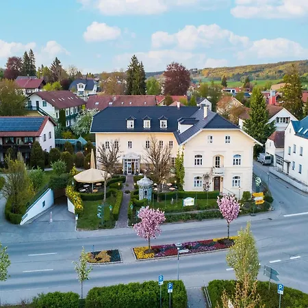 Apartman Attraktives Mit Terrasse In Bad Birnbach